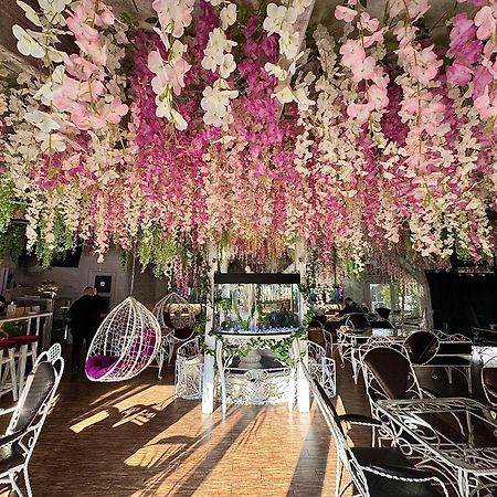 Viktoriya Family Hotel Restaurant Complex Kiev Eksteriør bilde
